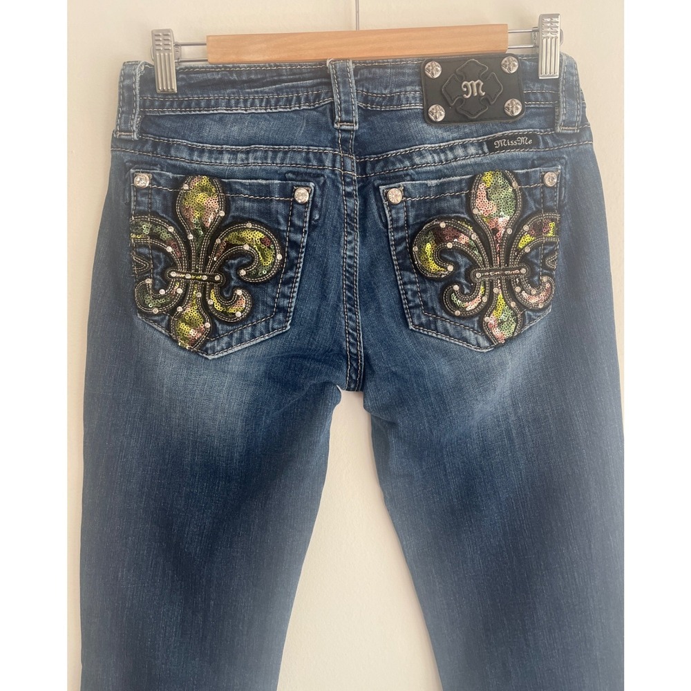 Miss Me Y2K Low Rise Bootcut Jeans Fleur de Lis Sequins Size 28